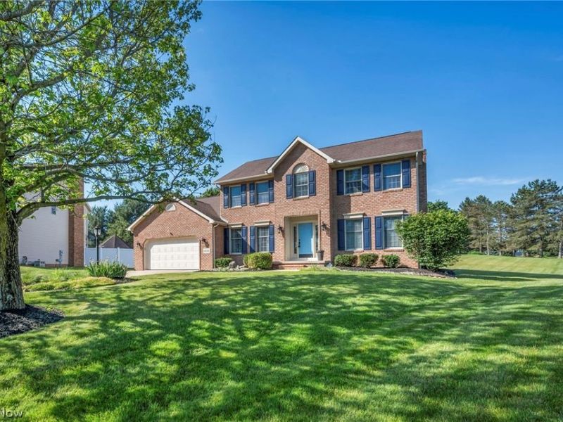 8572 Nobleman Circle NW, Massillon, OH 44646 Photo 1