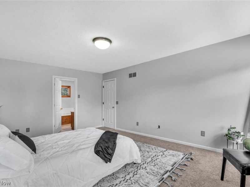 8572 Nobleman Circle NW, Massillon, OH 44646 Photo 23