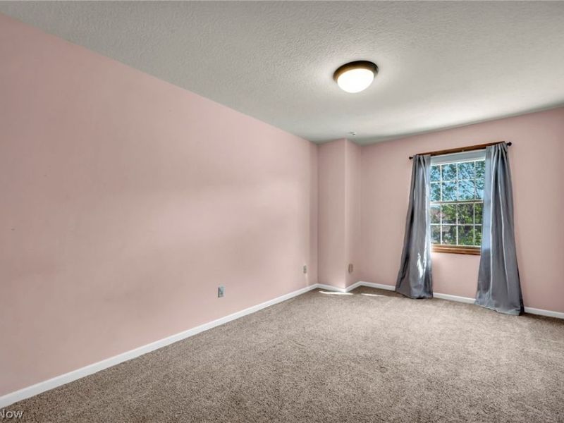 8572 Nobleman Circle NW, Massillon, OH 44646 Photo 29