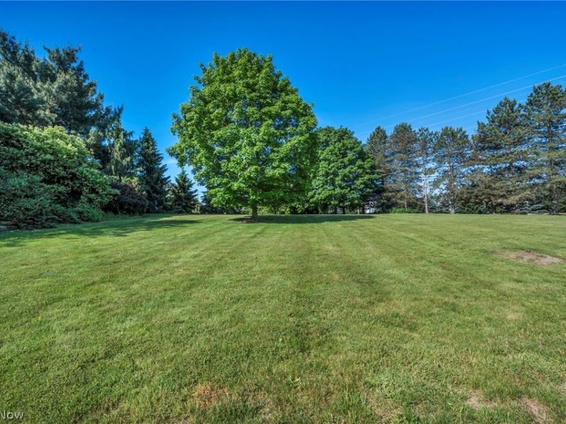 8572 Nobleman Circle NW, Massillon, OH 44646 Photo 46