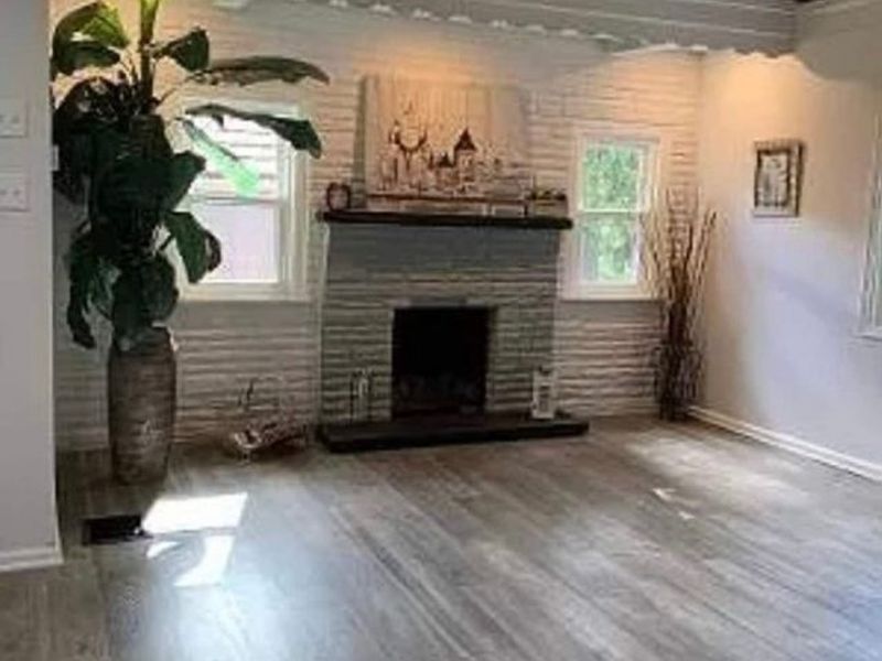 7657 E Lake Drive, Walton Hills, OH 44146 Photo 7