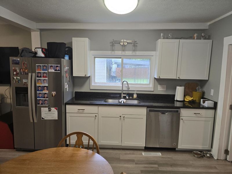 710 W 8th Street, Marysville, OH 43040 Photo 6