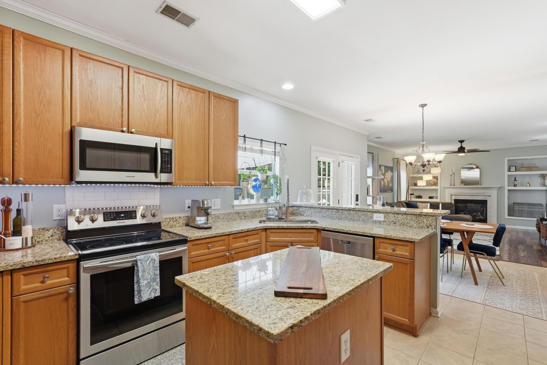 715 Bent Hickory Road Photo 8