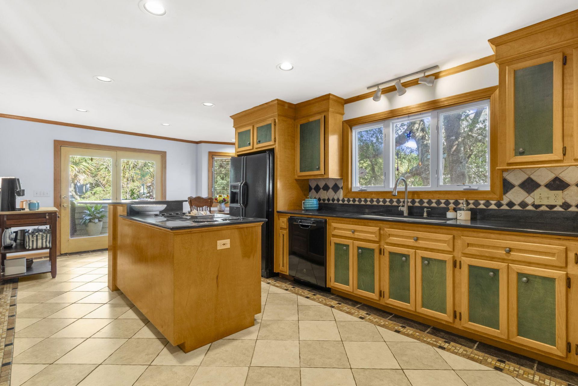 4 55th Avenue Photo 15