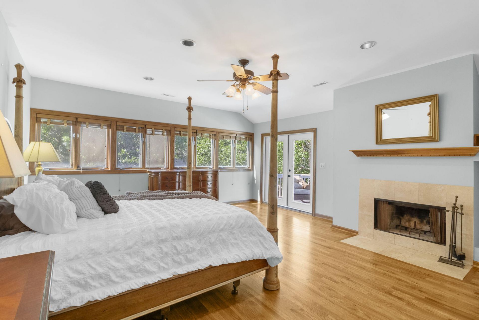 4 55th Avenue Photo 24