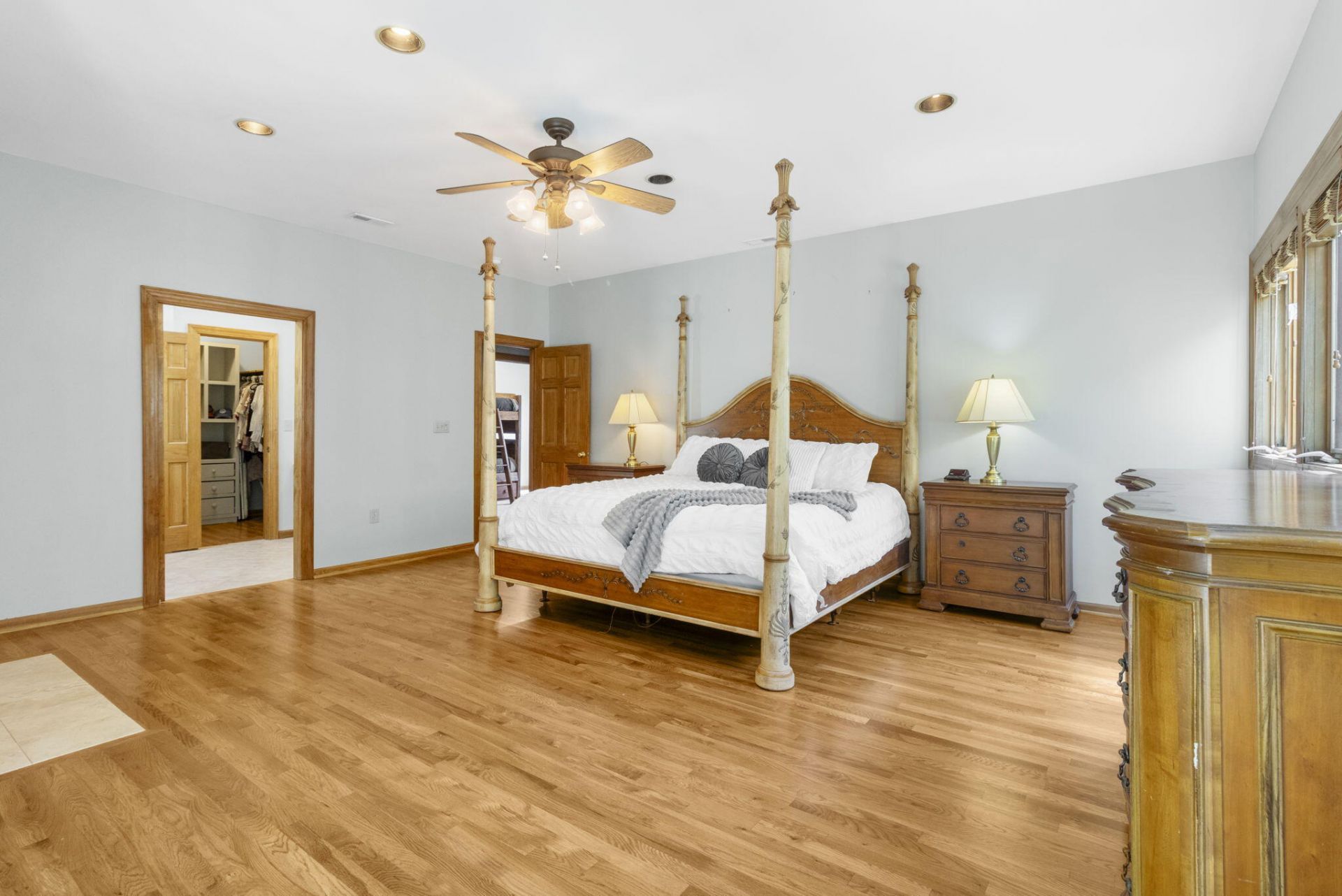 4 55th Avenue Photo 30