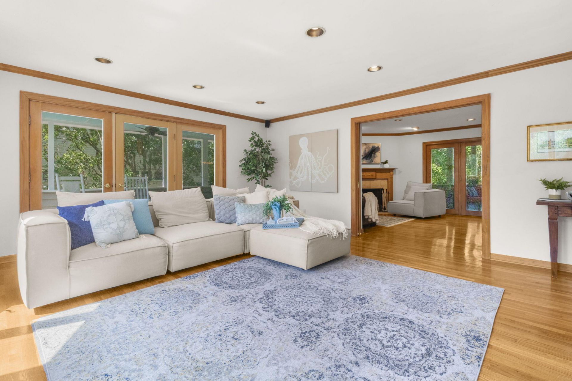 4 55th Avenue Photo 6