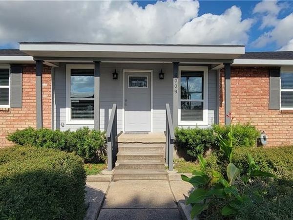 8009 KAREN Street , Metairie, LA 70003