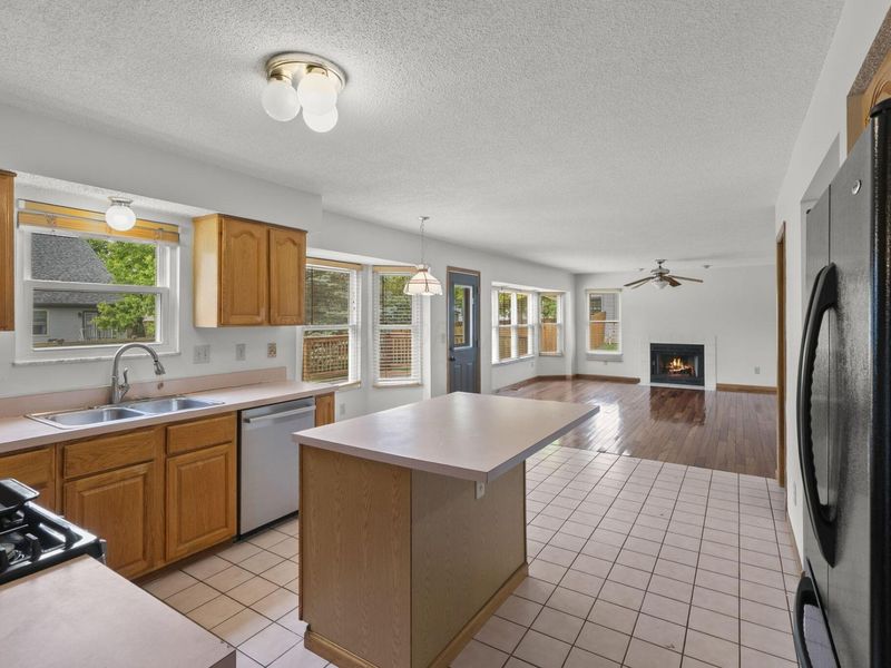 1271 River Trail Drive, Grove City, OH 43123 Photo 7