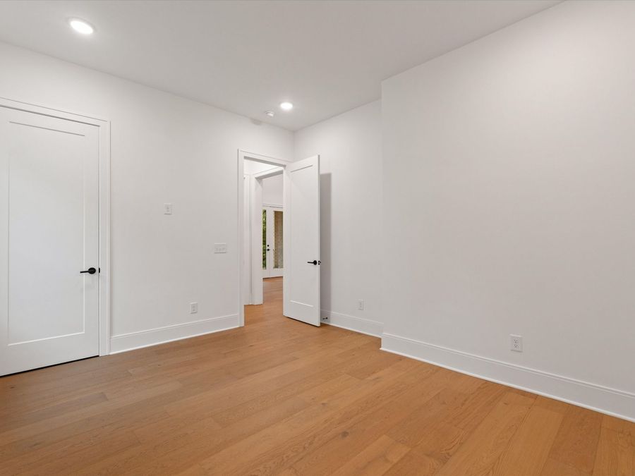 Property Image 73