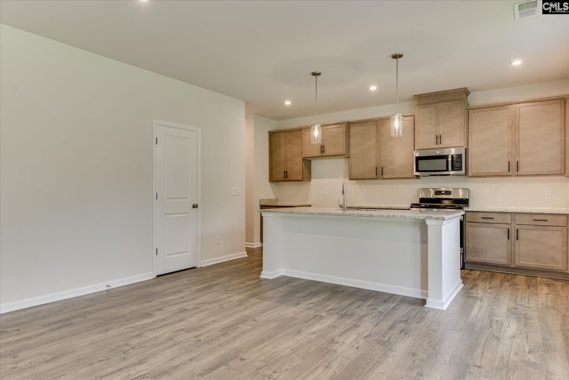 323 Welbeck Road Photo 13