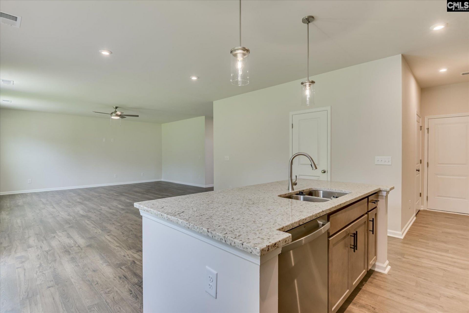 323 Welbeck Road Photo 15
