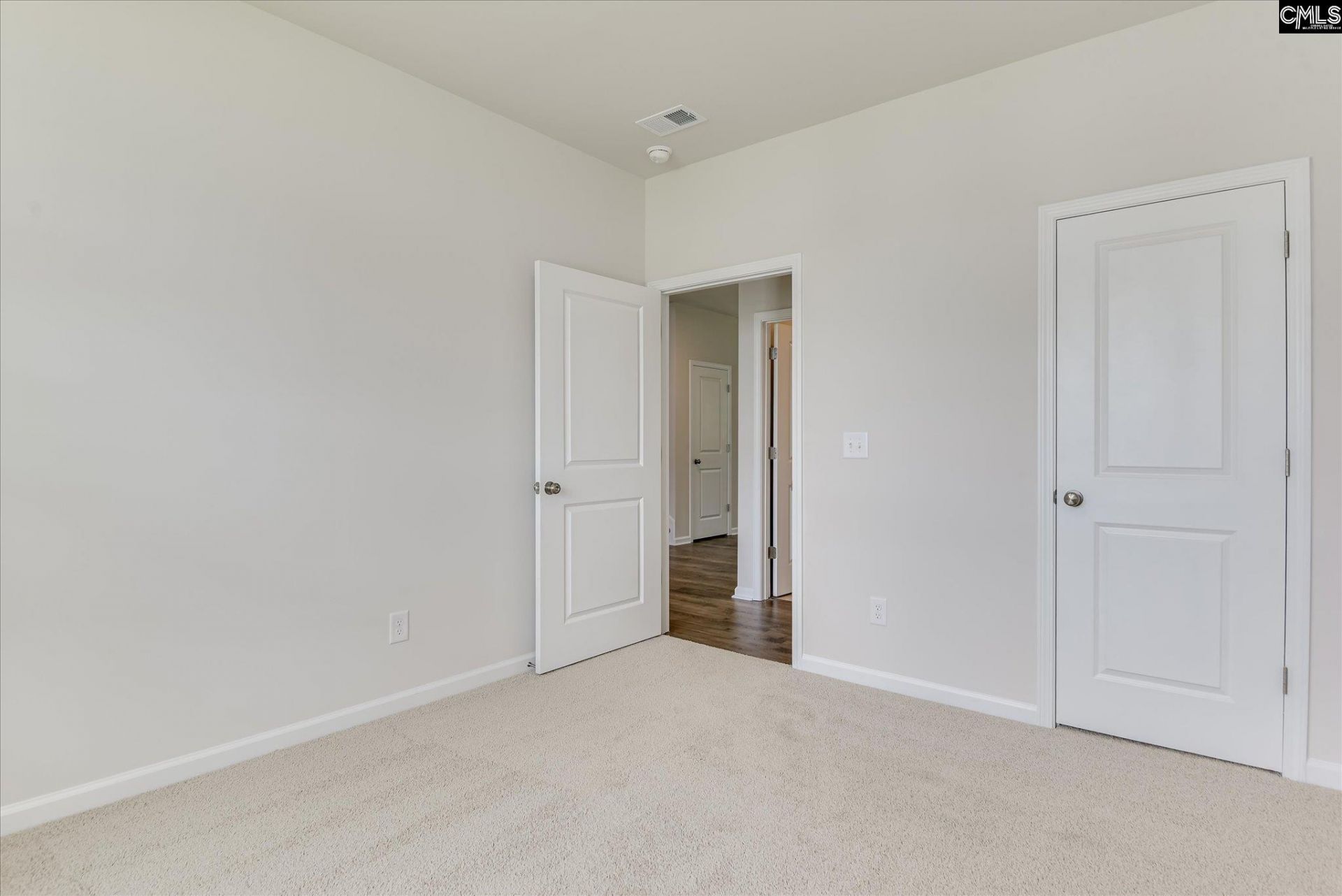323 Welbeck Road Photo 20