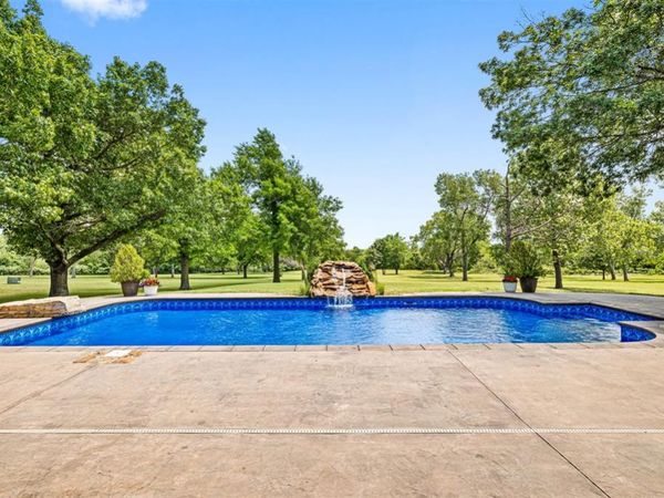 11900 Scenic Meadow Road, Oklahoma City, OK 73173