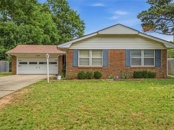 1529 Oakwood Drive, Norman, OK 73069