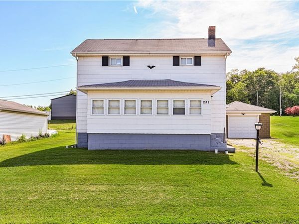231 Reynolds St , Hutchinson, PA 15640