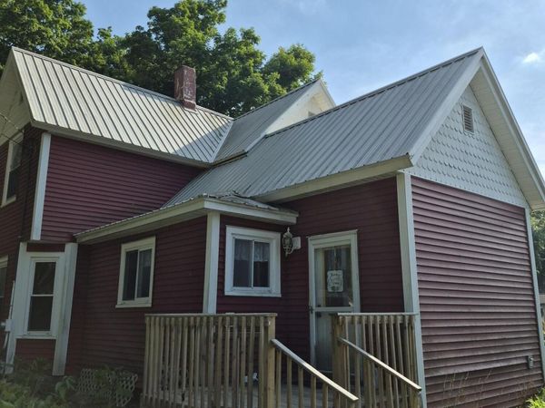 329 Beech Street, Freeport, MI 49325