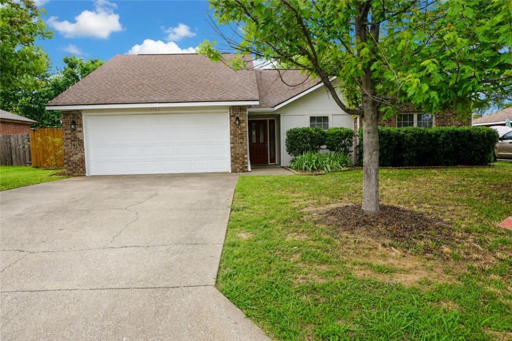 1403 SE 21st Street, Bentonville, AR 72712 Main Photo
