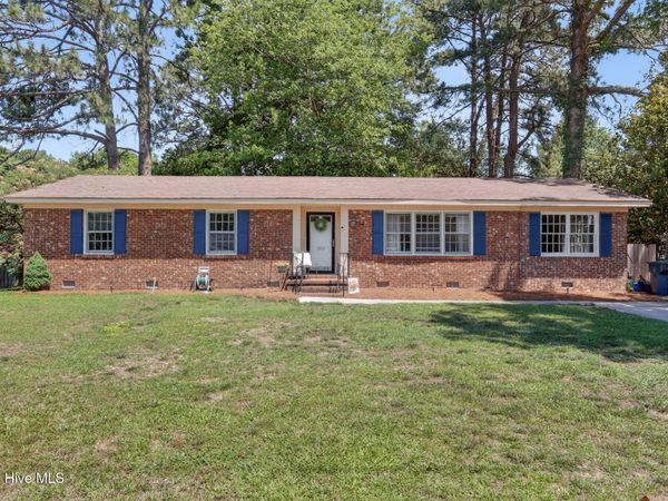 1808 Oakdale Drive W, Wilson, NC 27893
