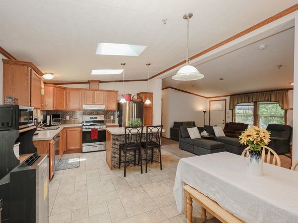 50 hoit mill Road, Weare, NH 03102
