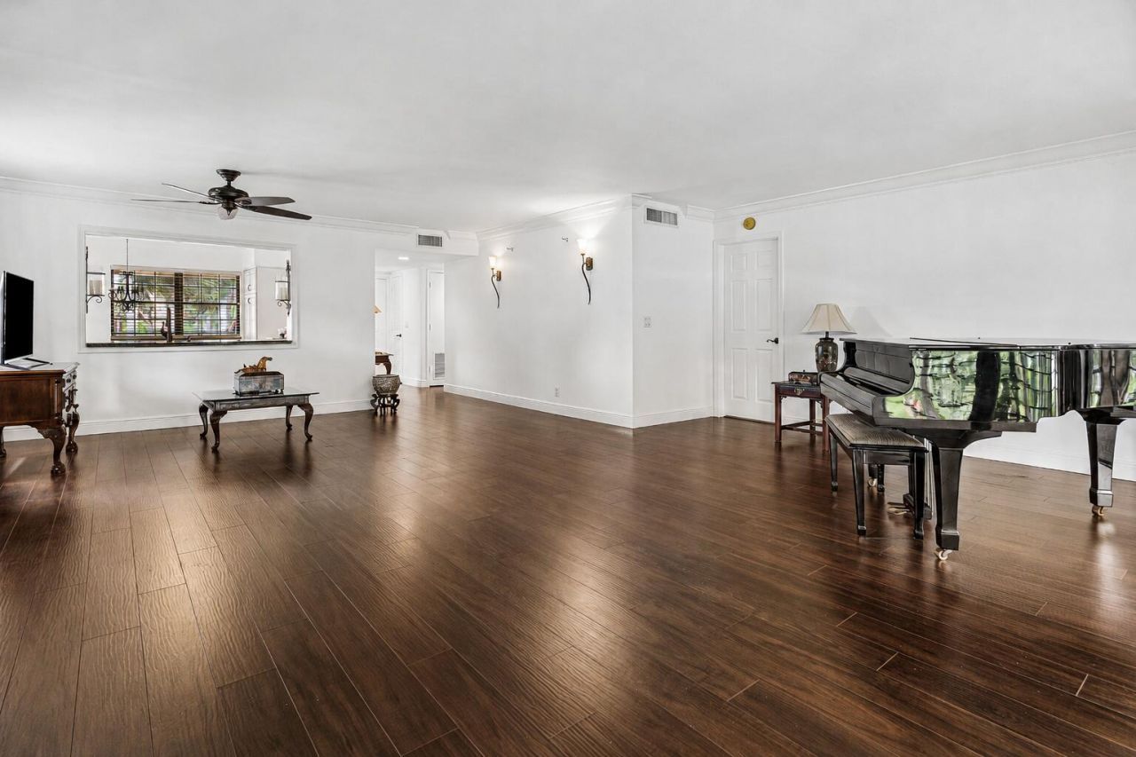 6462 Aspen Glen Circle, Boynton Beach, FL 33437 Photo