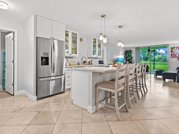 6400 NW 2nd Avenue, Unit 124, Boca Raton, FL 33487