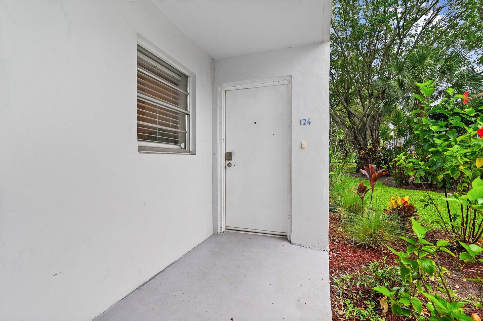 6400 NW 2nd Avenue, Unit 124, Boca Raton, FL 33487 Photo