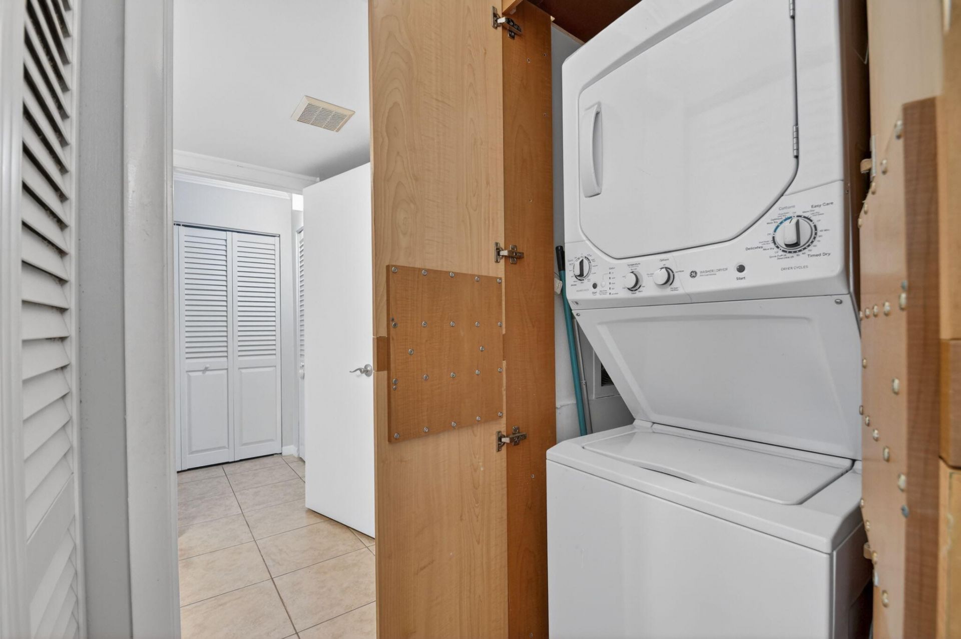 1108 Green Pine Boulevard, Unit E1, West Palm Beach, FL 33409 Photo