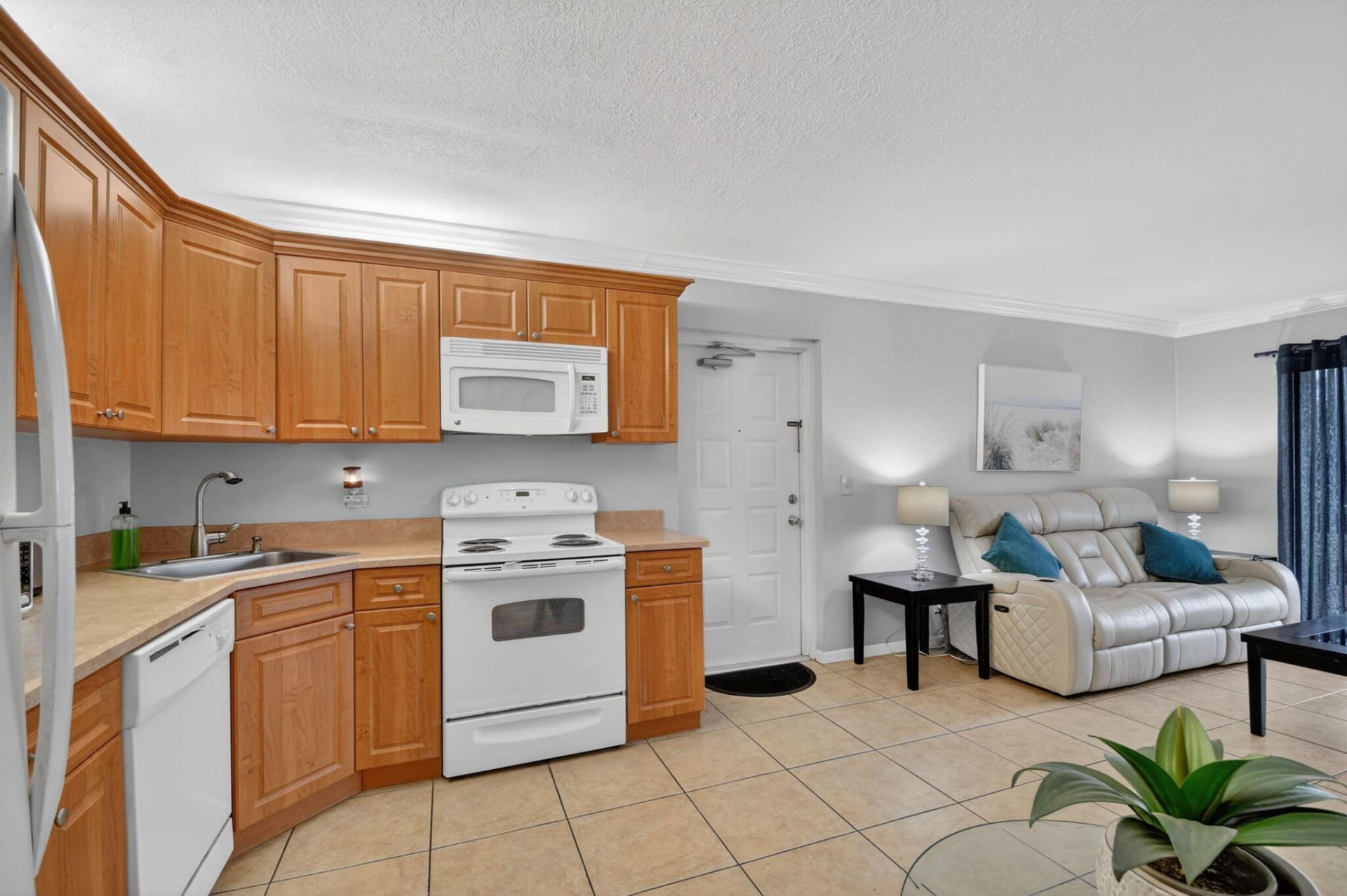 1108 Green Pine Boulevard, Unit E1, West Palm Beach, FL 33409 Photo