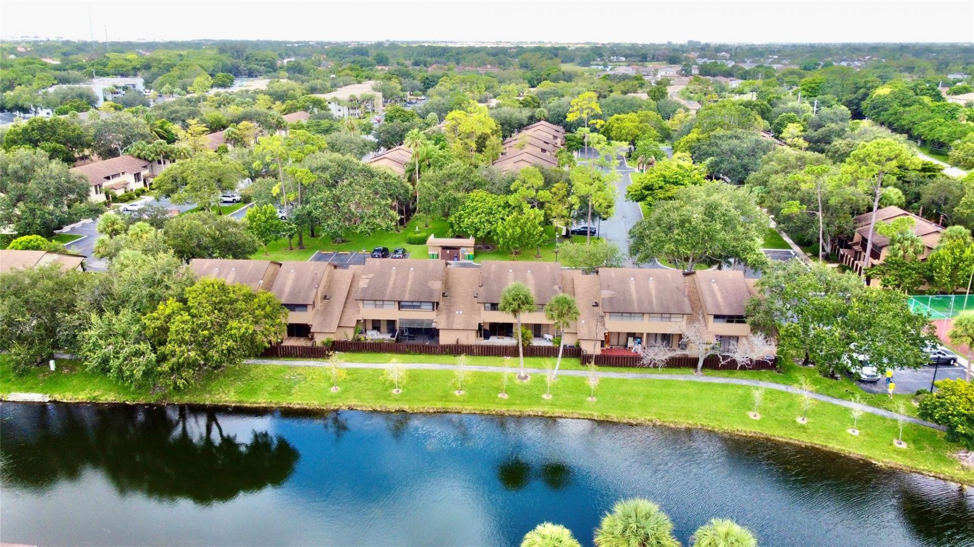7750 NW 79th Avenue, Unit H5, Tamarac, FL 33321 Photo