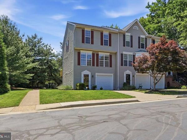 401 NIKKI TER SE, LEESBURG, VA 20175