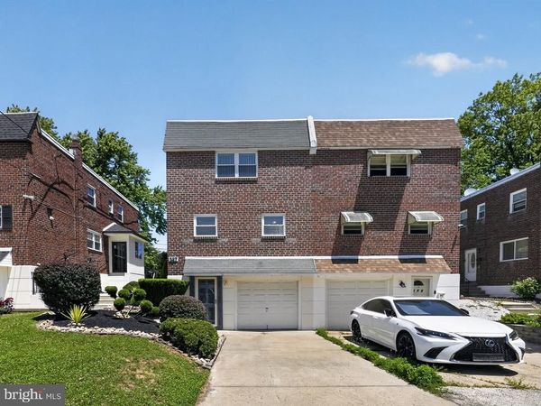 327 NANDINA STREET, PHILADELPHIA, PA 19116
