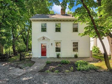 2418 FOREST GLEN ROAD , SILVER SPRING, MD 20910