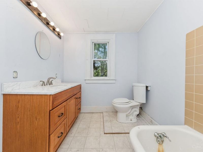 107 College Avenue, Washington Township, OH 45171 Photo 25