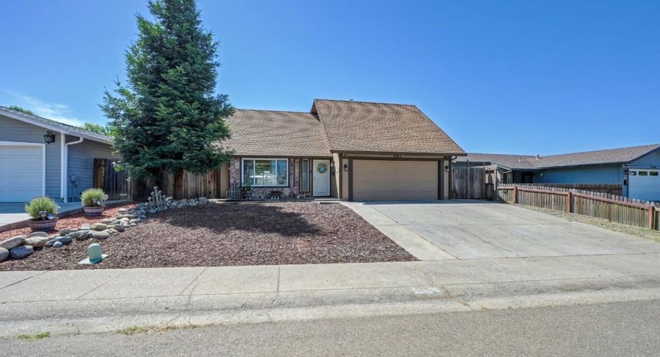 5673 Mesa Verde Cir, Rocklin, CA 95677 Photo