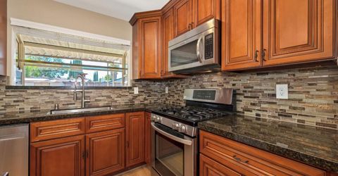 5673 Mesa Verde Cir, Rocklin, CA 95677 Photo