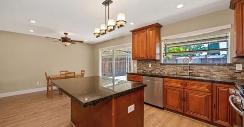 5673 Mesa Verde Cir, Rocklin, CA 95677 Photo