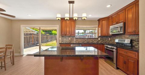 5673 Mesa Verde Cir, Rocklin, CA 95677 Photo