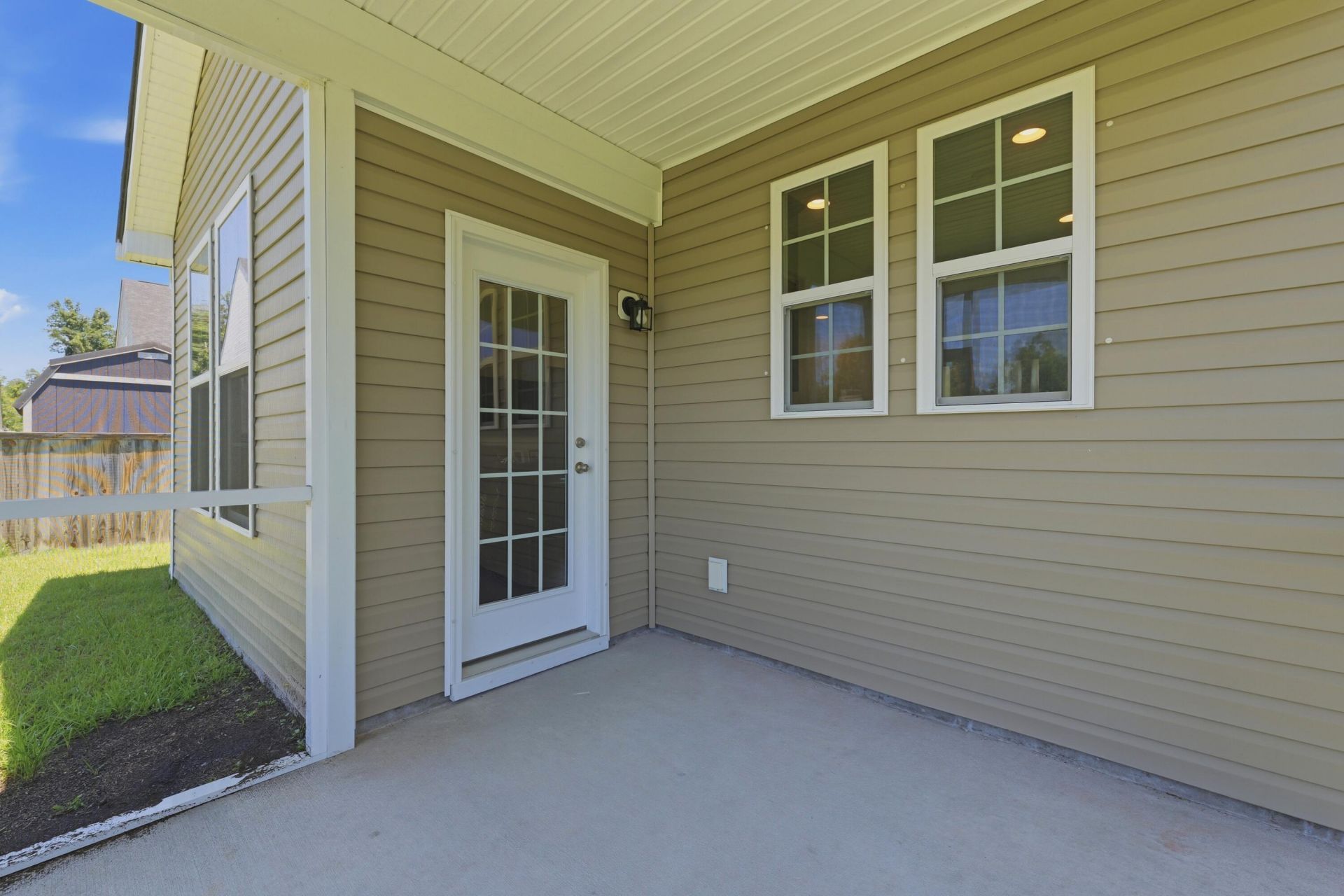 1906 Shelter Drive Photo 26