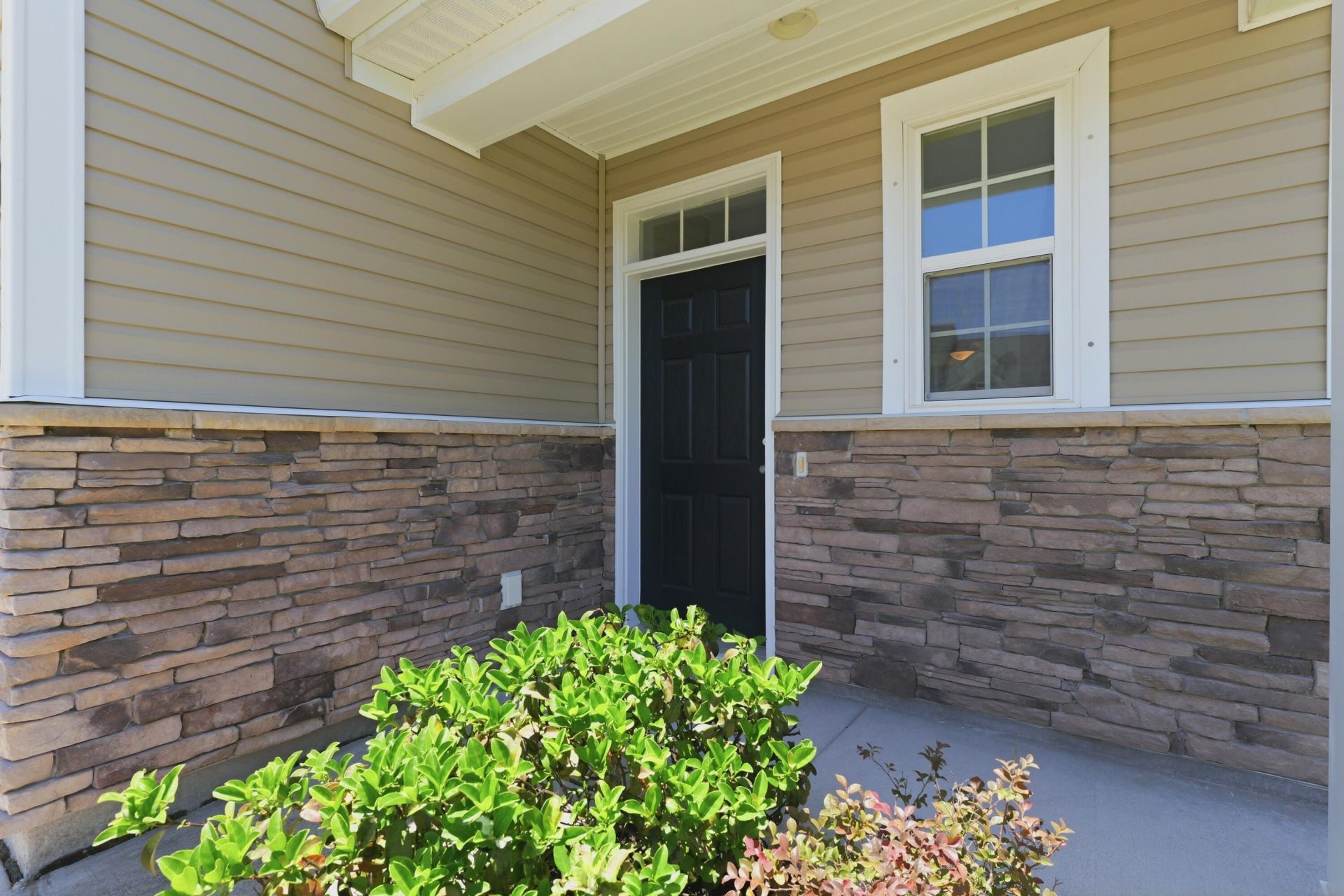 1906 Shelter Drive Photo 32