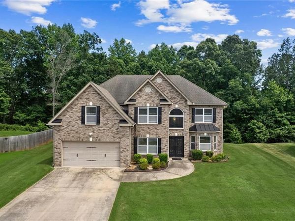 3995 Lucas Lane , Ellenwood, GA 30294