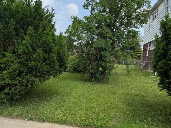 4346 Bingham Street , Dearborn, MI 48126