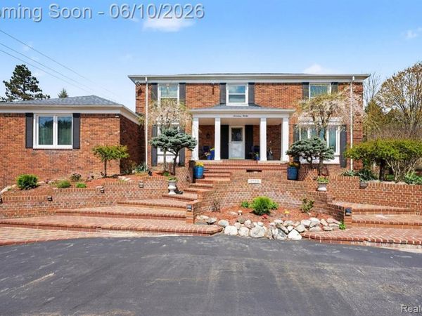 1720 Cedar Shake Drive , Bloomfield Hills, MI 48302