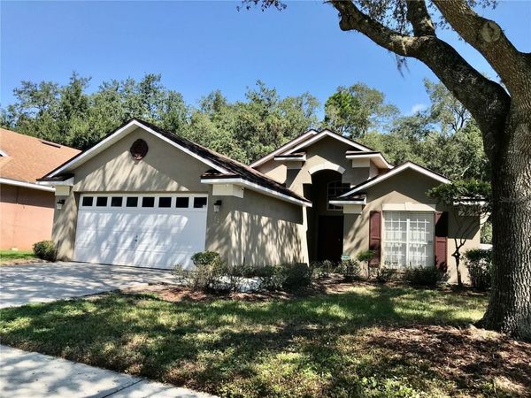 124 EASTON CIRCLE , OVIEDO, FL 32765