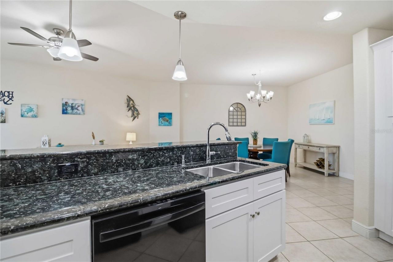 501 Haben Boulevard , Unit 704, Palmetto, FL 34221 Photo