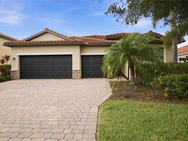 13422 SAW PALM CREEK TRAIL, LAKEWOOD RANCH, FL 34211