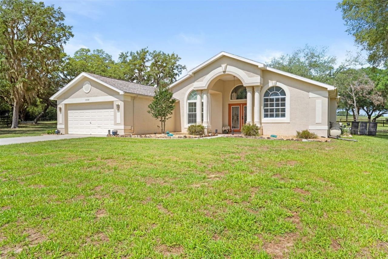 19509 Paso Fino Way, Dade City, FL 33523 Photo