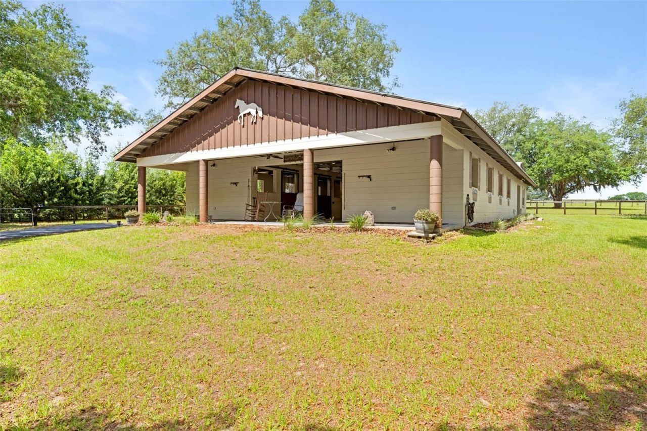 19509 Paso Fino Way, Dade City, FL 33523 Photo