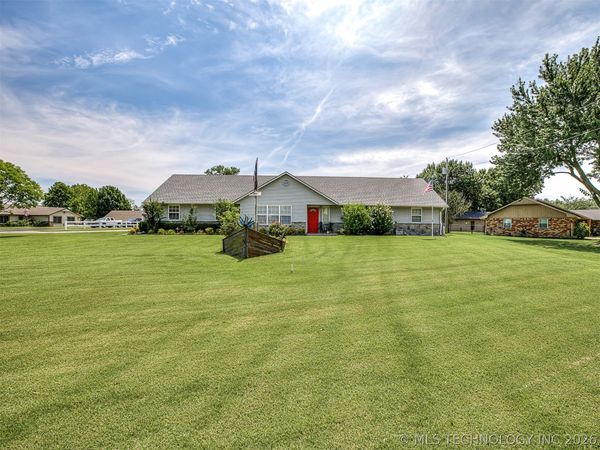 36 Meadowlark , Eufaula, OK 74432