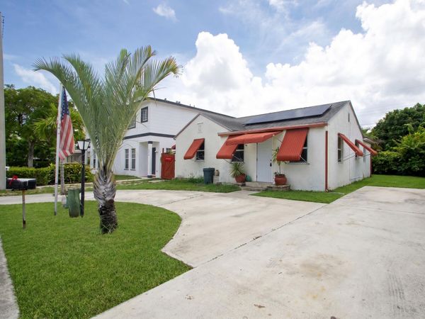 915 N E Street, Lake Worth Beach, FL 33460